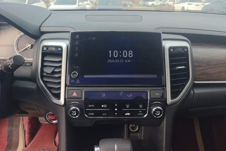Used Honda UR-V 2017 240TURBO Two-Wheel Drive Classic Edition China V Audio And AC Panel