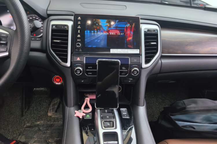 Used Honda UR-V 2017 370TURBO 2WD Prestige Edition China V Audio And AC Panel