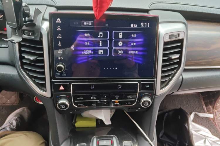 Used Honda UR-V 2017 370TURBO 2WD Prestige Edition China V Audio And AC Panel
