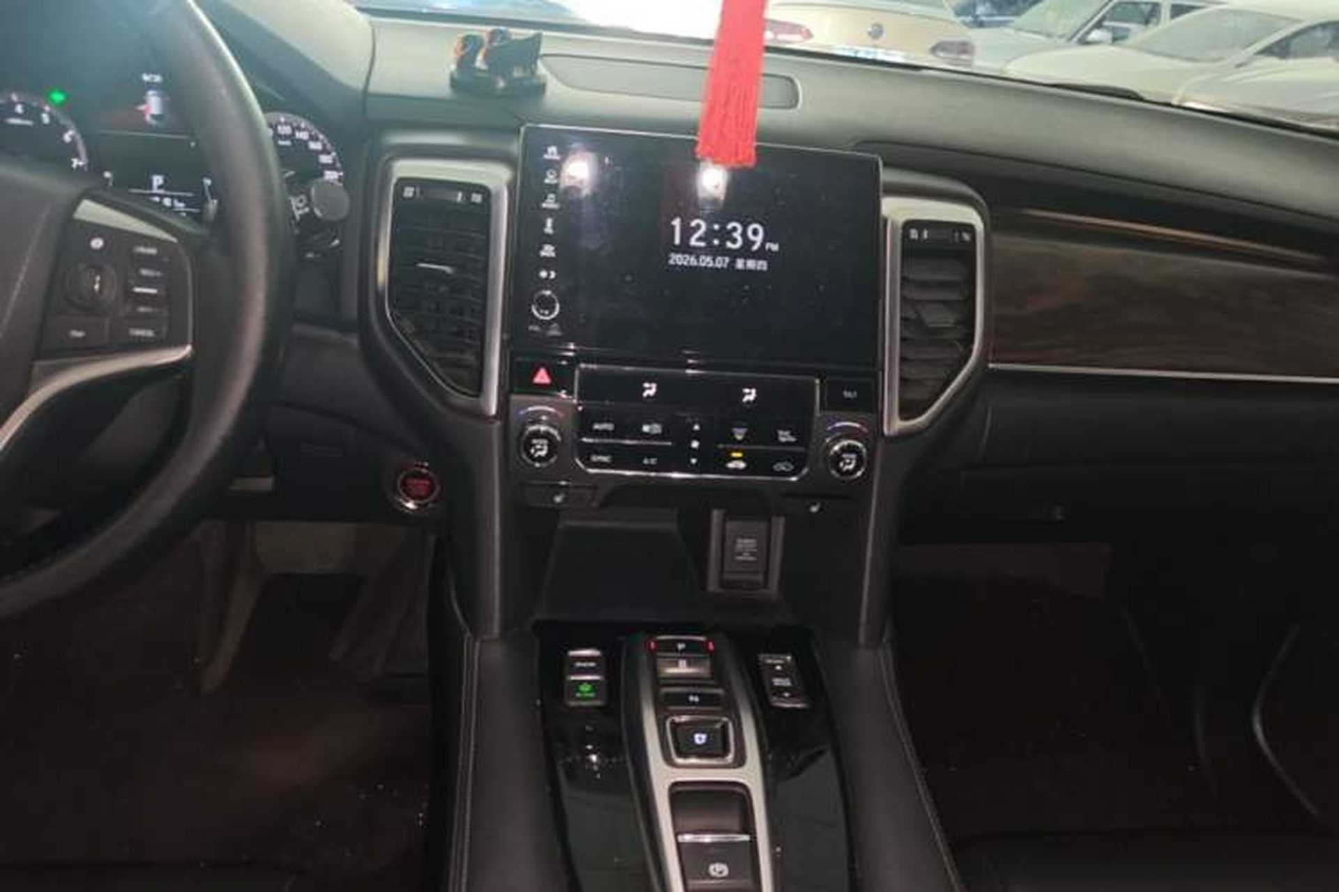 Used Honda UR-V 2017 370TURBO Four-Wheel Drive Prestige Edition China V Audio And AC Panel