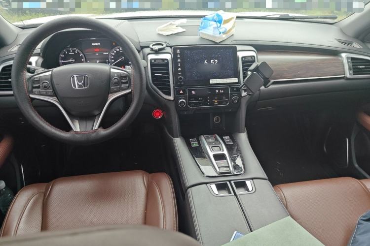 Used Honda UR-V 2017 370TURBO Four-Wheel Drive Prestige Edition China V Center Console