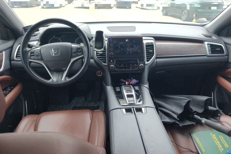 Used Honda UR-V 2017 370TURBO 2WD Prestige Edition China V Center Console