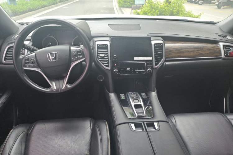 Used Honda UR-V 2017 370TURBO 2WD Prestige Edition China V Center Console