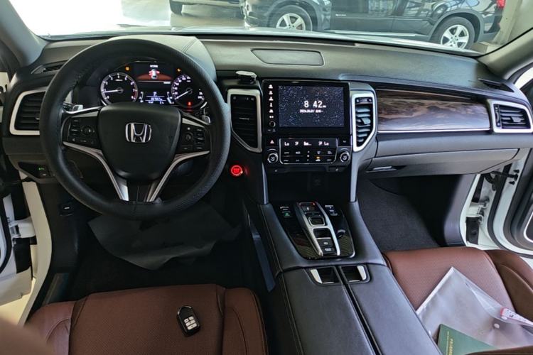 Used Honda UR-V 2017 370TURBO Four-Wheel Drive Prestige Edition China V Center Console