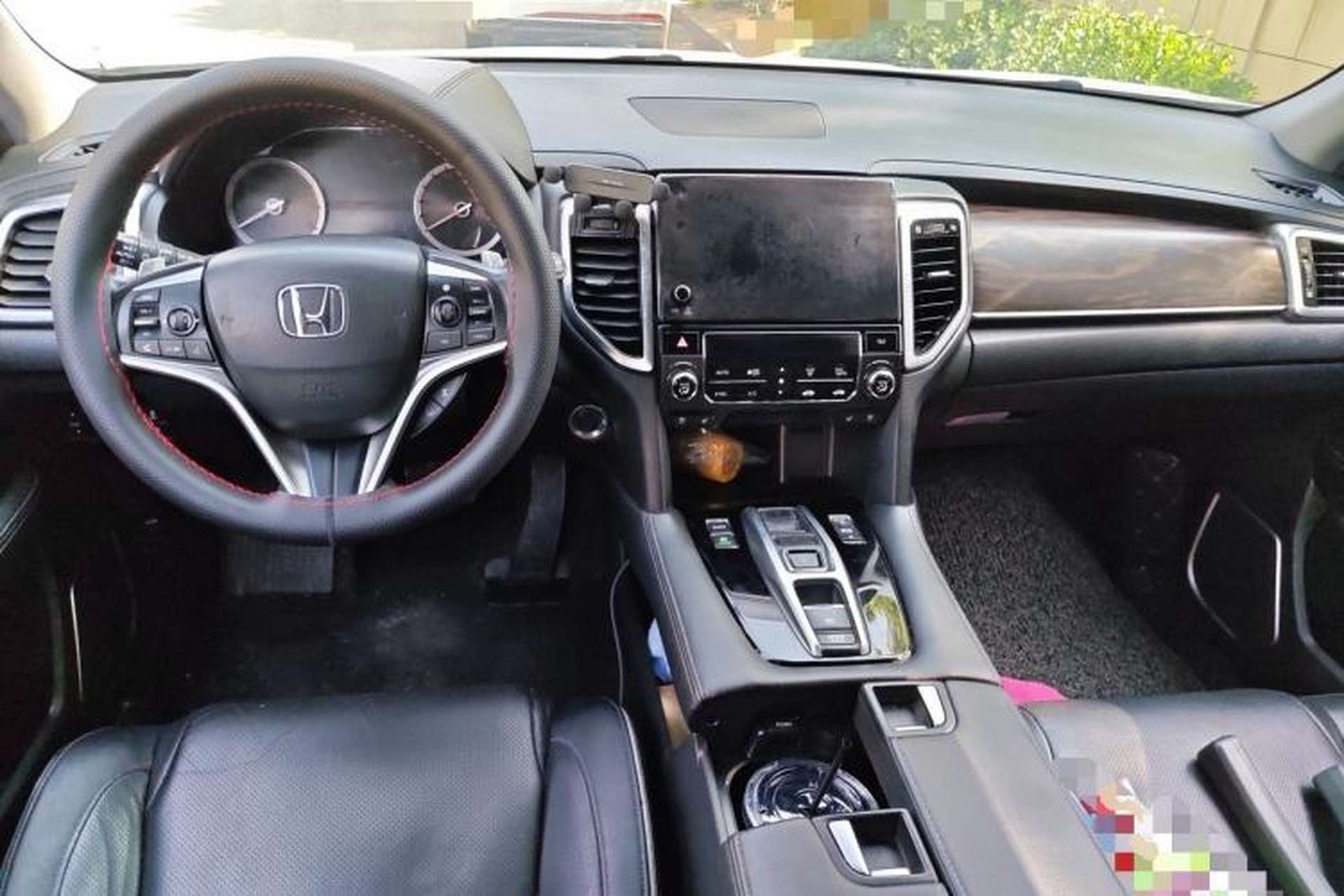 Used Honda UR-V 2017 370TURBO Four-Wheel Drive Prestige Edition China V Center Console