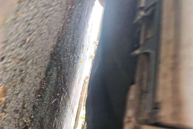 Used Honda UR-V  Chassis Front Right