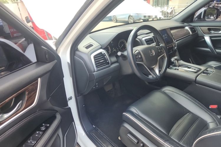 Used Honda UR-V 2017 240TURBO Two-Wheel Drive Luxury Edition China V Driver Seat