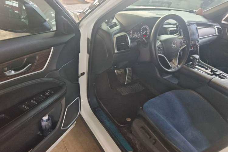 Used Honda UR-V 2017 240TURBO Two-Wheel Drive Classic Edition China V Driver Seat