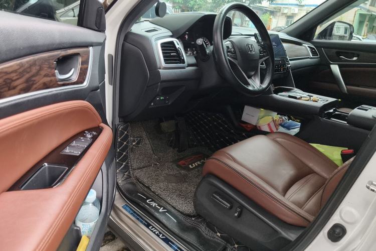 Used Honda UR-V 2017 370TURBO 2WD Prestige Edition China V Driver Seat