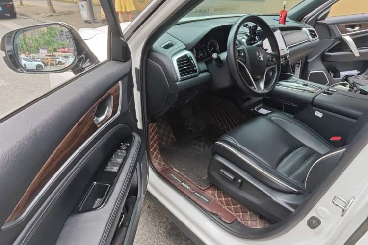 Used Honda UR-V 2017 370TURBO 2WD Prestige Edition China V Driver Seat