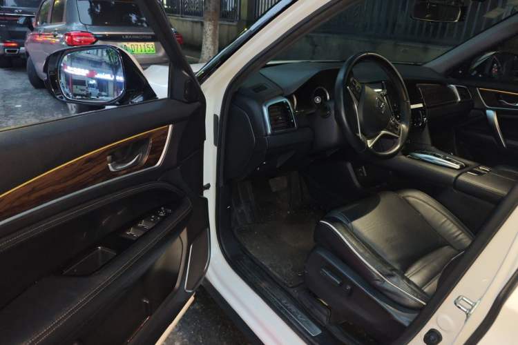 Used Honda UR-V 2017 370TURBO 2WD Prestige Edition China V Driver Seat