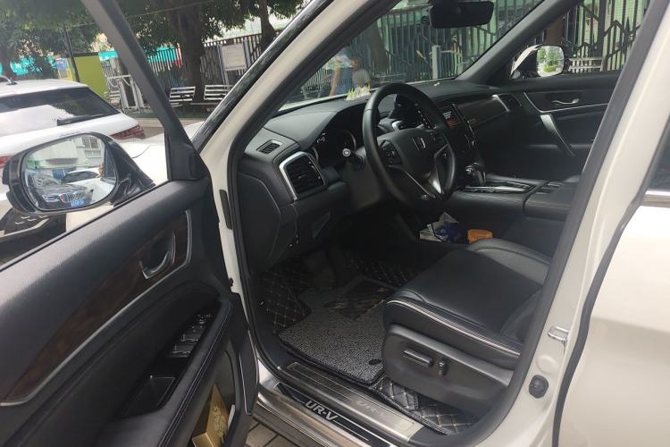 Used Honda UR-V 2017 240TURBO Two-Wheel Drive Luxury Edition China V Driver Seat
