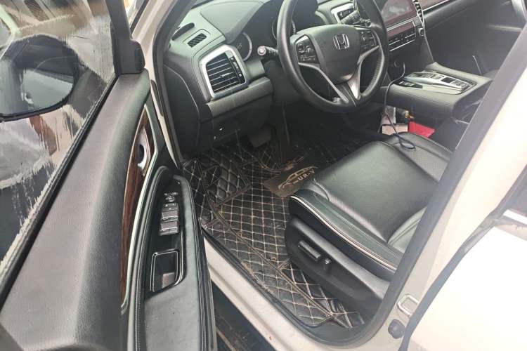 Used Honda UR-V 2017 370TURBO 2WD Prestige Edition China V Driver Seat