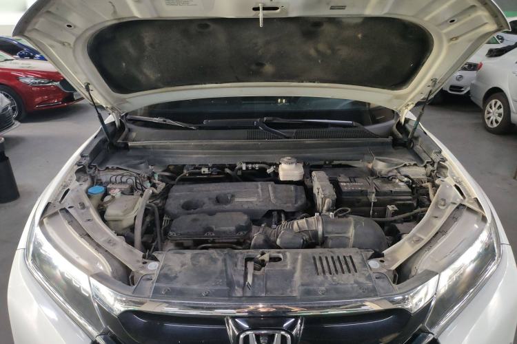 Used Honda UR-V 2017 370TURBO Four-Wheel Drive Prestige Edition China V Engine Bay