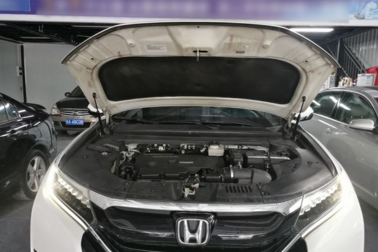 Used Honda UR-V 2017 370TURBO Four-Wheel Drive Prestige Edition China V Engine Bay