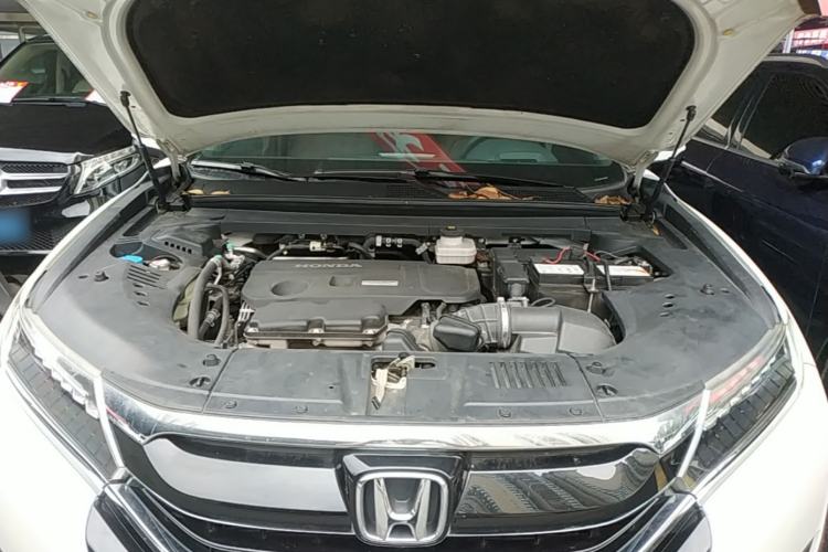 Used Honda UR-V 2017 370TURBO Four-Wheel Drive Prestige Edition China V Engine Bay
