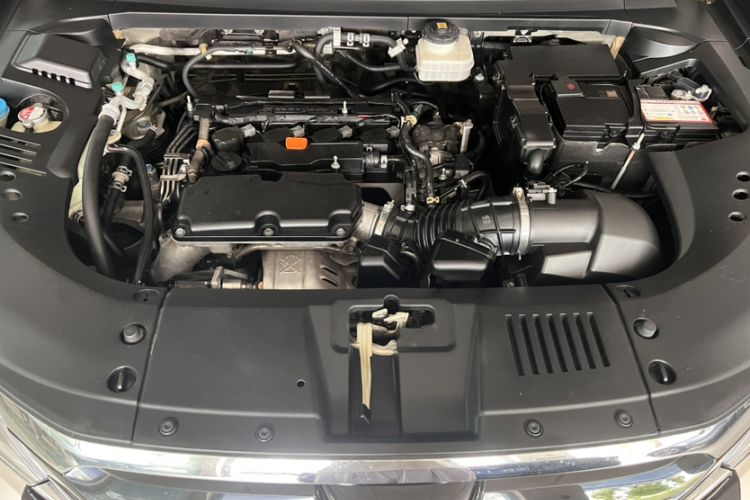 Used Honda UR-V 2017 370TURBO Four-Wheel Drive Prestige Edition China V Engine Bay