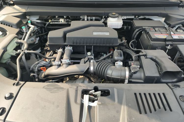 Used Honda UR-V 2017 240TURBO Two-Wheel Drive Classic Edition China V Engine Bay