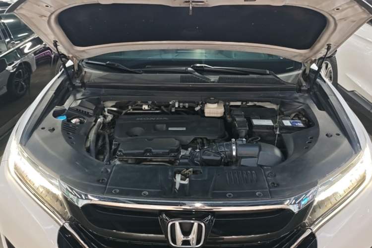 Used Honda UR-V 2017 370TURBO 2WD Prestige Edition China V Engine Bay