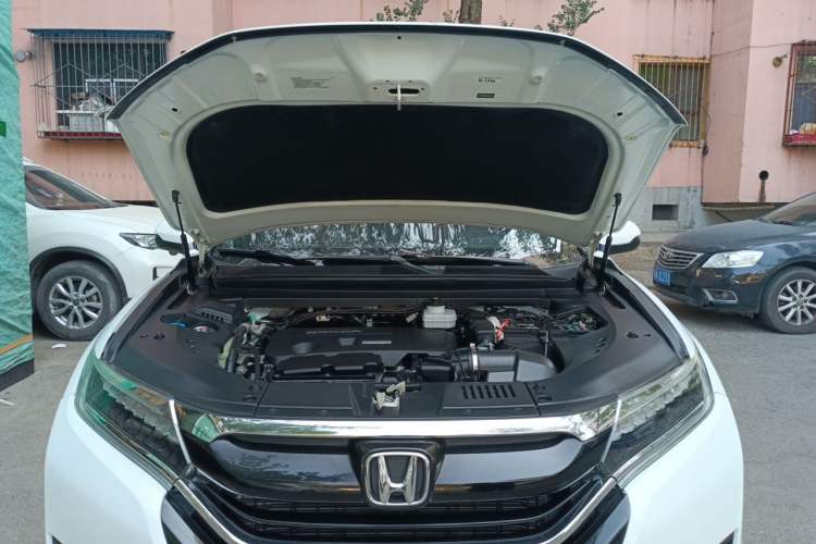 Used Honda UR-V 2017 370TURBO 2WD Prestige Edition China V Engine Bay