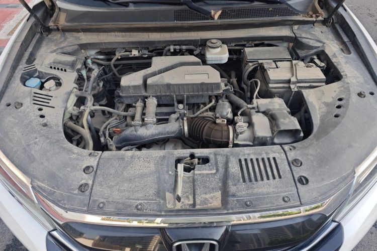 Used Honda UR-V 2017 240TURBO Two-Wheel Drive Luxury Edition China VI Engine Bay