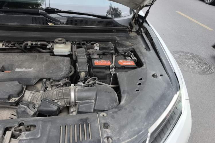 Used Honda UR-V 2017 370TURBO 2WD Prestige Edition China V Engine Bay Left
