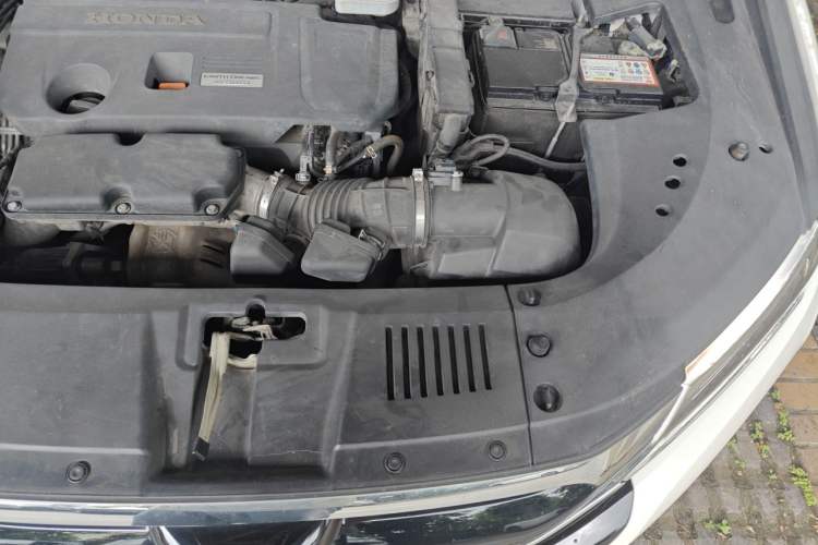 Used Honda UR-V 2017 370TURBO 2WD Prestige Edition China V Engine Bay Left