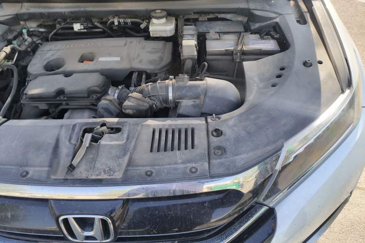 Used Honda UR-V 2017 370TURBO Four-Wheel Drive Prestige Edition China V Engine Bay Left