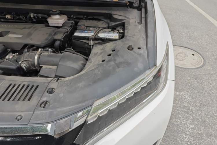 Used Honda UR-V 2017 370TURBO 2WD Prestige Edition China V Engine Bay Left