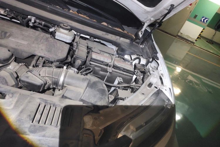 Used Honda UR-V 2017 370TURBO Four-Wheel Drive Prestige Edition China V Engine Bay Left