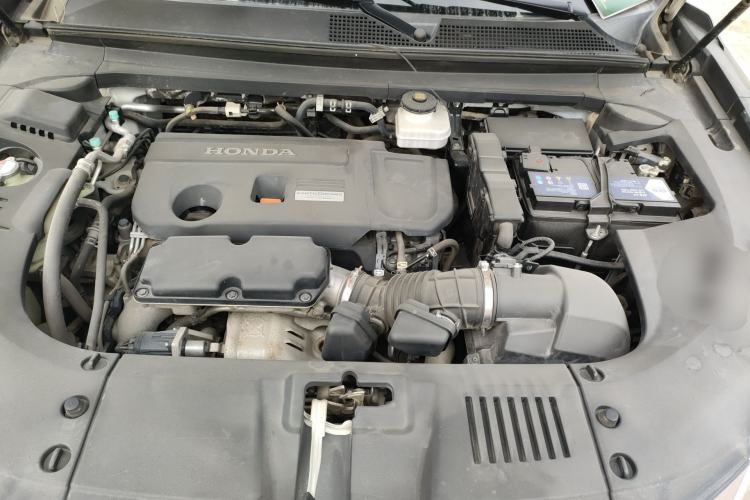 Used Honda UR-V 2017 370TURBO Four-Wheel Drive Prestige Edition China V Engine Bay
