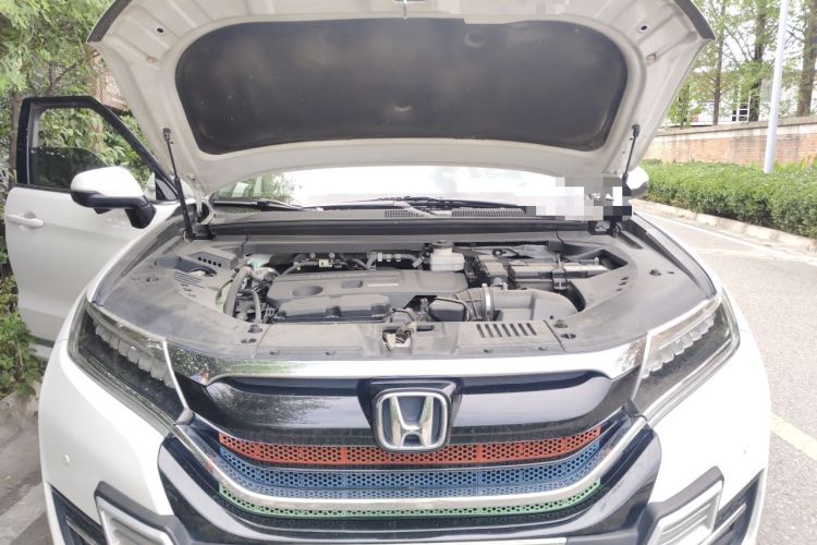 Used Honda UR-V 2017 370TURBO Four-Wheel Drive Prestige Edition China V Engine Bay