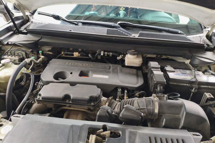 Used Honda UR-V 2017 370TURBO 2WD Prestige Edition China V Engine Bay Right