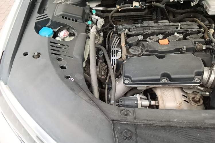 Used Honda UR-V 2017 370TURBO 2WD Prestige Edition China V Engine Bay Right