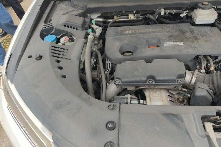 Used Honda UR-V 2017 370TURBO 2WD Prestige Edition China V Engine Bay Right