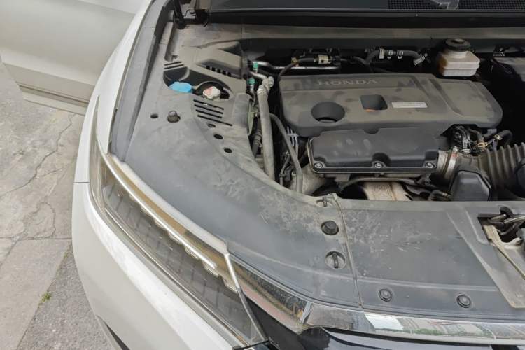 Used Honda UR-V 2017 370TURBO 2WD Prestige Edition China V Engine Bay Right