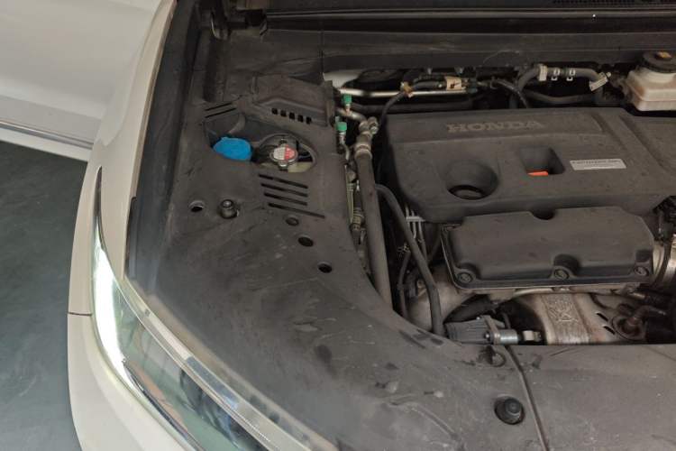 Used Honda UR-V 2017 370TURBO 2WD Prestige Edition China V Engine Bay Right