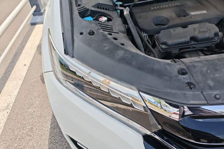 Used Honda UR-V 2017 370TURBO 2WD Prestige Edition China V Engine Bay Right