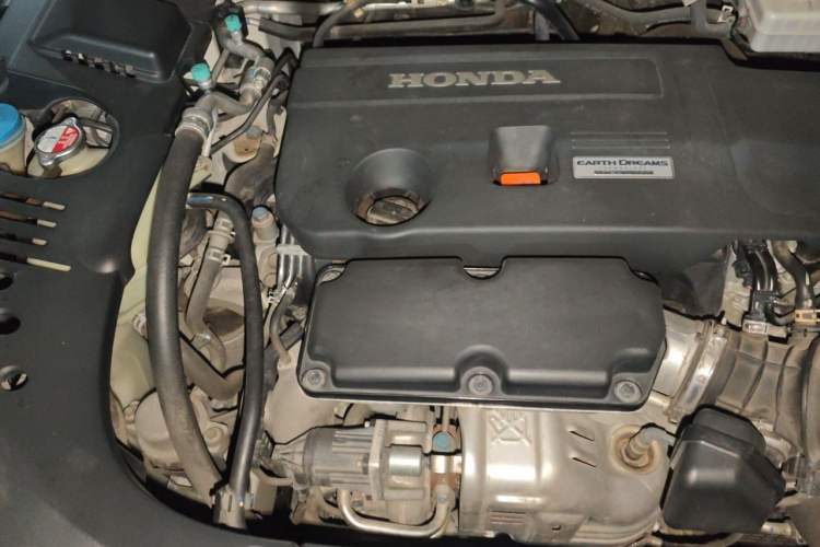 Used Honda UR-V 2017 370TURBO 2WD Prestige Edition China V Engine Bay Right