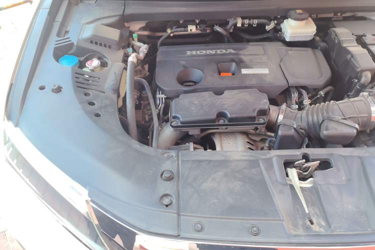 Used Honda UR-V 2017 370TURBO 2WD Prestige Edition China V Engine Bay Right