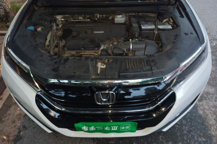 Used Honda UR-V 2017 370TURBO 2WD Prestige Edition China V Engine Bay