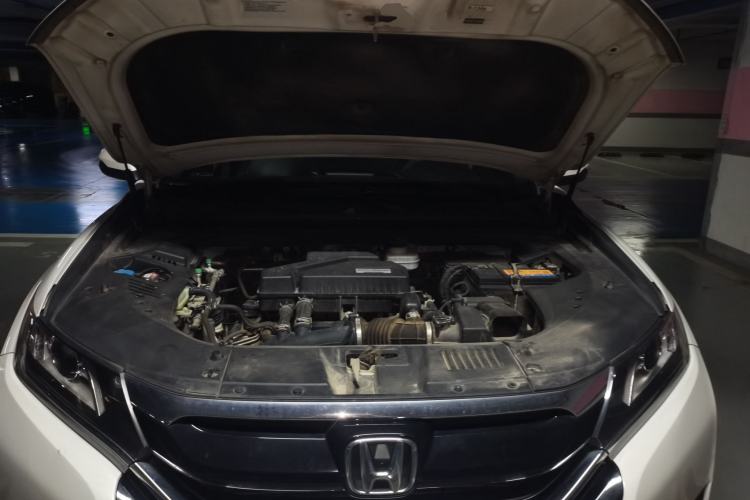 Used Honda UR-V 2017 240TURBO Two-Wheel Drive Classic Edition China V Engine Bay