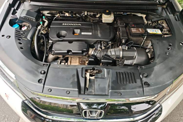 Used Honda UR-V 2017 370TURBO Four-Wheel Drive Prestige Edition China V Engine Bay