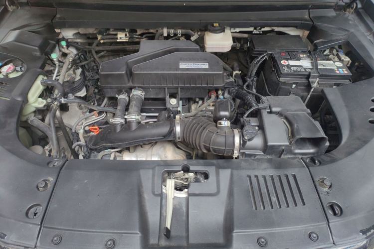 Used Honda UR-V 2017 240TURBO Two-Wheel Drive Classic Edition China V Engine Bay
