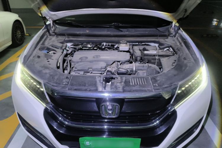 Used Honda UR-V 2017 370TURBO Four-Wheel Drive Prestige Edition China V Engine Bay