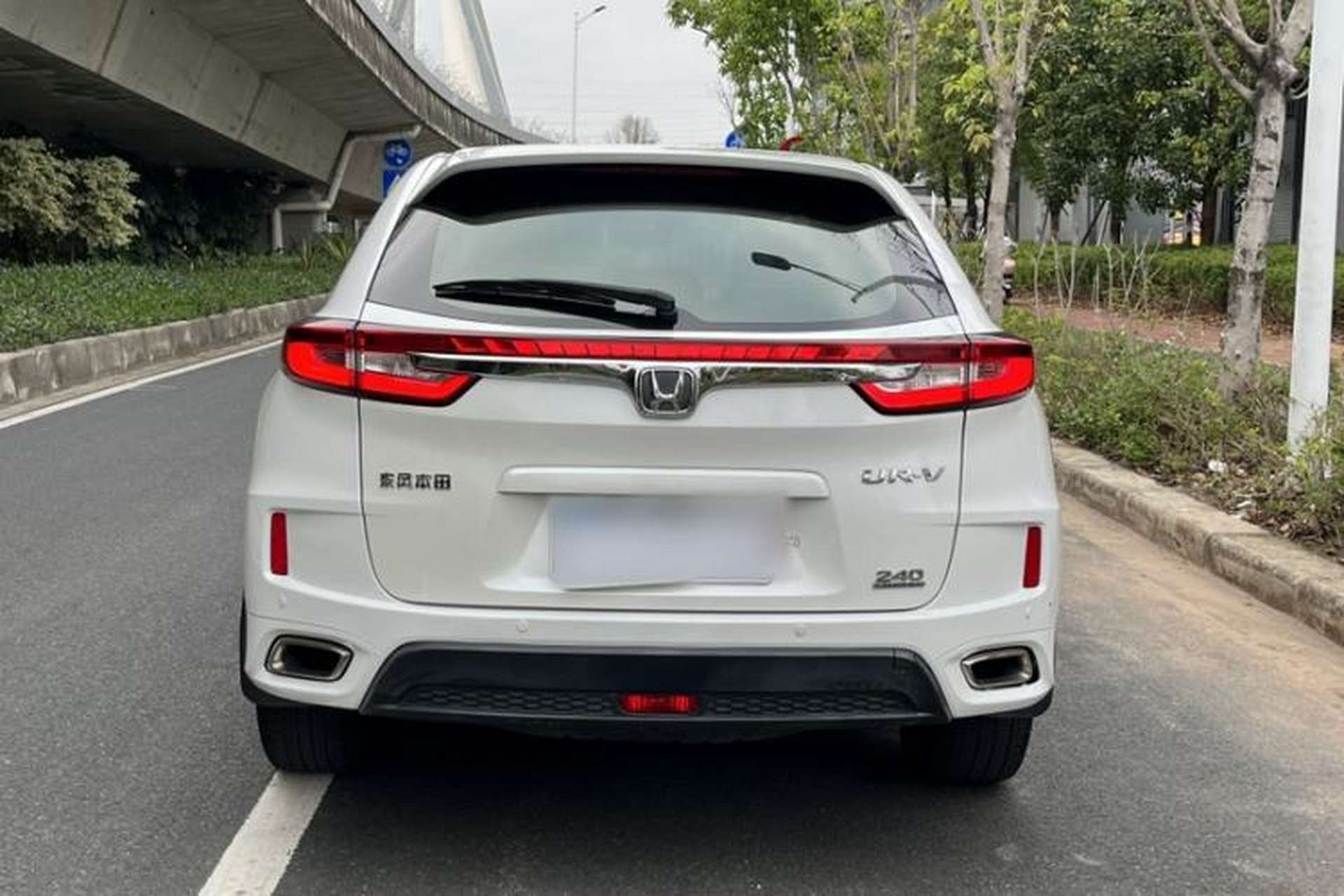 Used Honda UR-V 2017 240TURBO Two-Wheel Drive Classic Edition China V Exterior 6