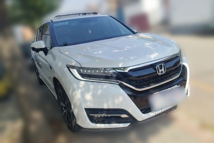 Used Honda UR-V 2017 240TURBO Two-Wheel Drive Luxury Edition China V Front Right 45 Deg