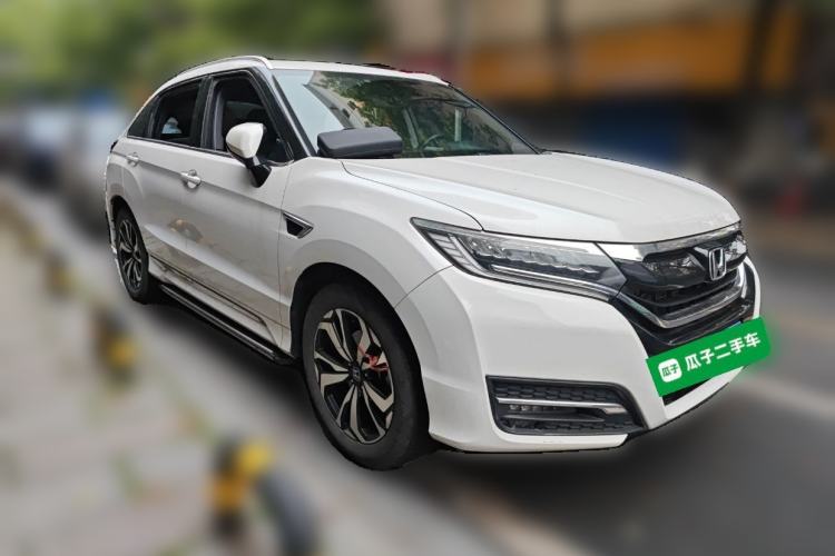 Used Honda UR-V 2017 240TURBO Two-Wheel Drive Luxury Edition China VI Front Right 45 Deg