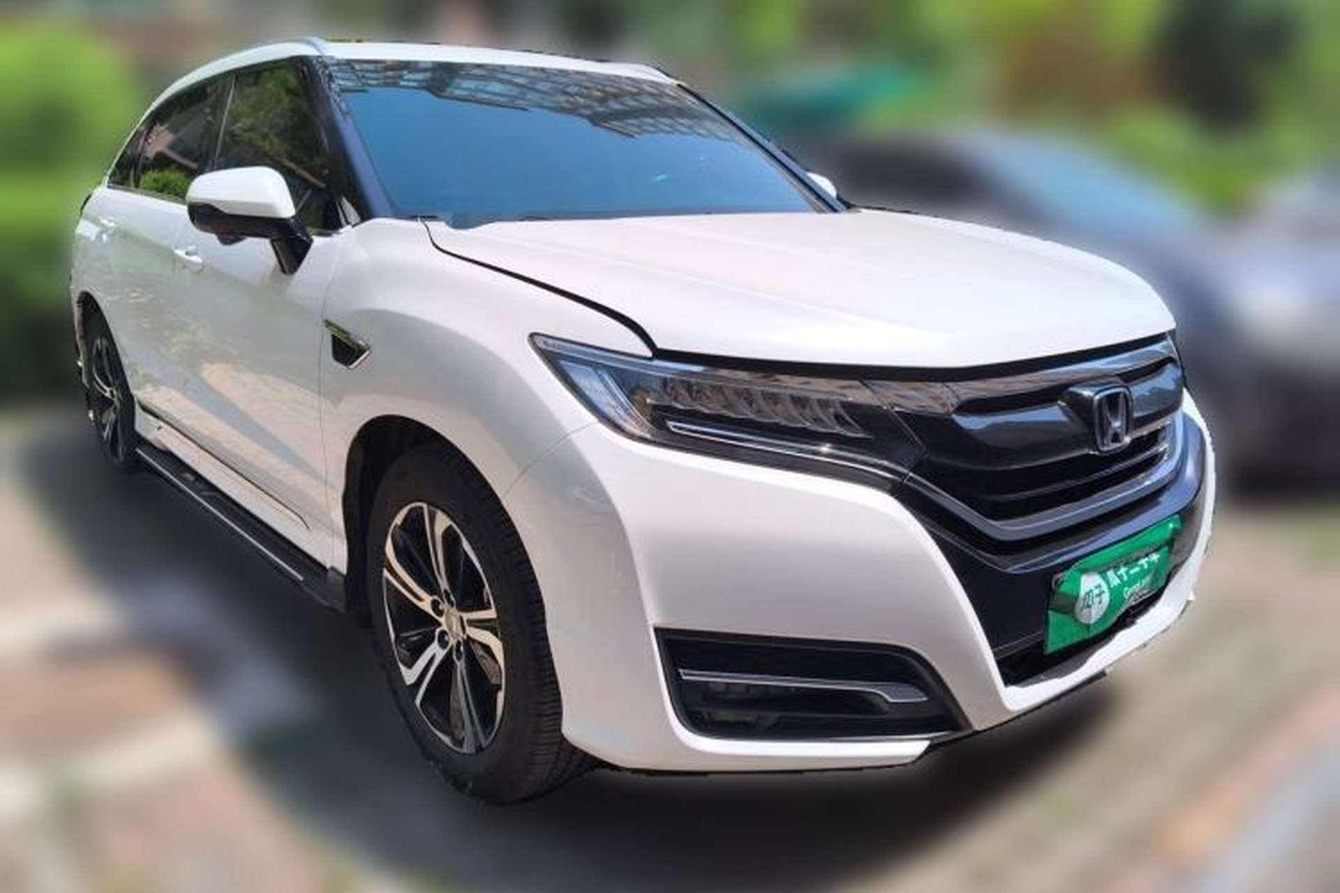 Used Honda UR-V 2017 370TURBO 2WD Prestige Edition China V Front Right 45 Deg