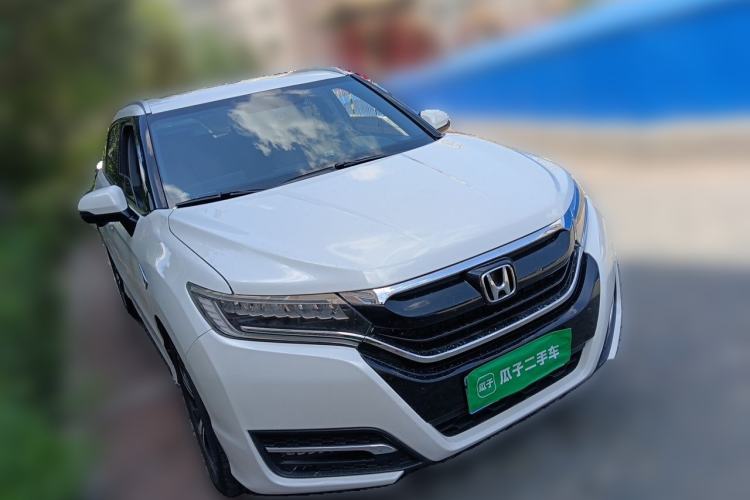 Used Honda UR-V 2017 370TURBO 2WD Prestige Edition China V Front Right 45 Deg